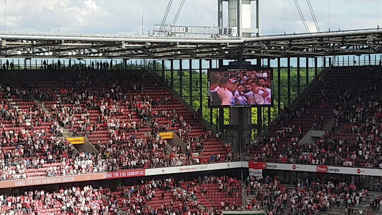 1.FC KÖLN EUROPA FEIER NACH DEM SPIEL 1.FC KÖLN-FSV MAINZ 05