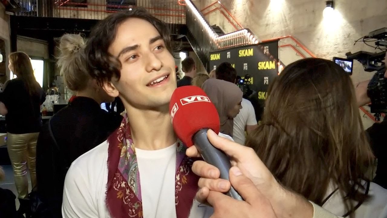 «SKAM»-Cengiz drikker ikke alkohol: – Jeg kommer til å rocke dansegulvet - English subs