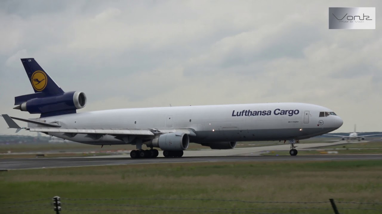 Best of Plane Spotting 2017 - Civil Aviation - Amazing aircraft