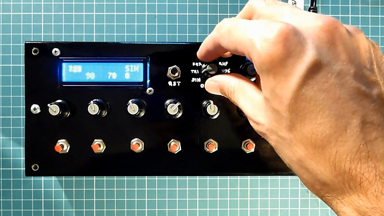 Arduino synthesizer and sequencer