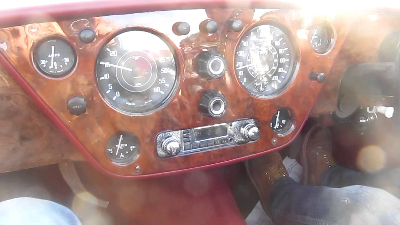 Alvis TD21 DHC - on the road