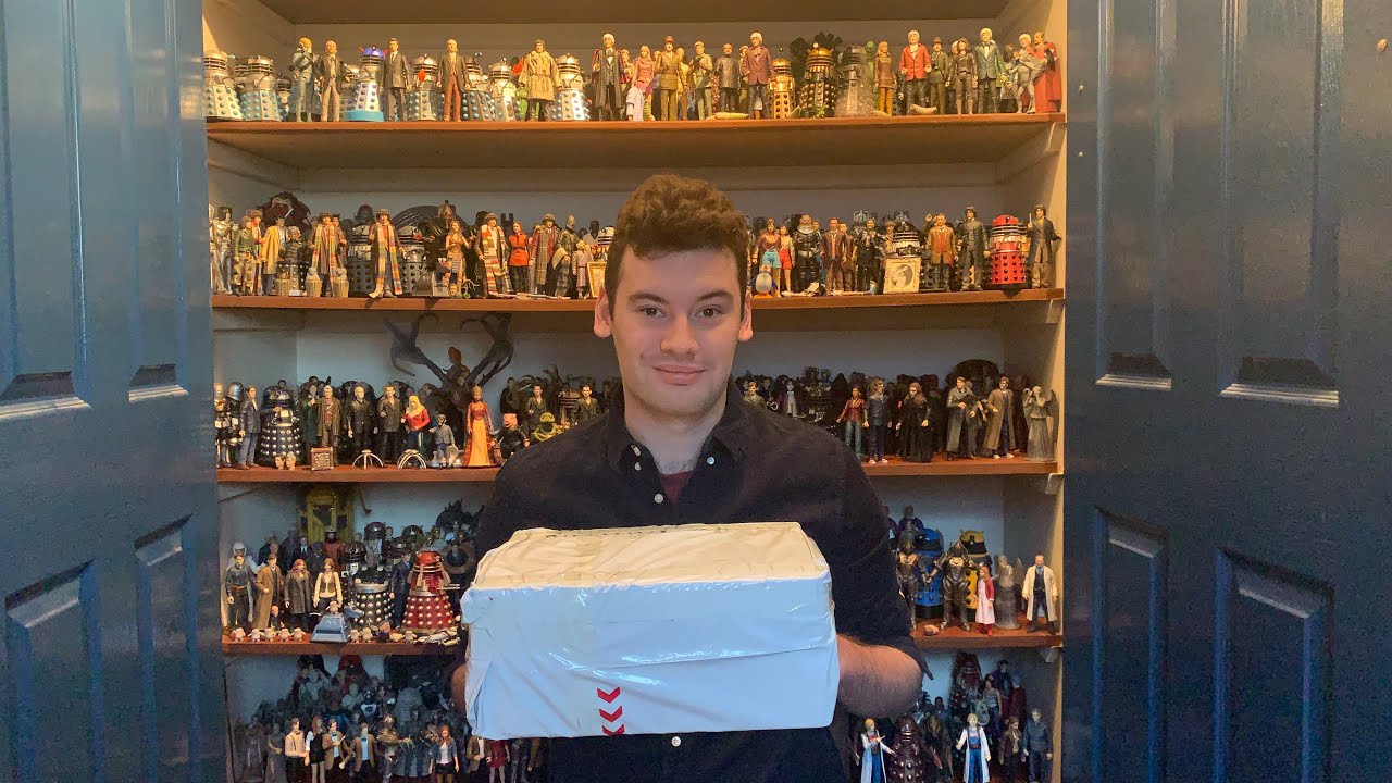 Doctor Who Ultra Rare Figure Unboxing