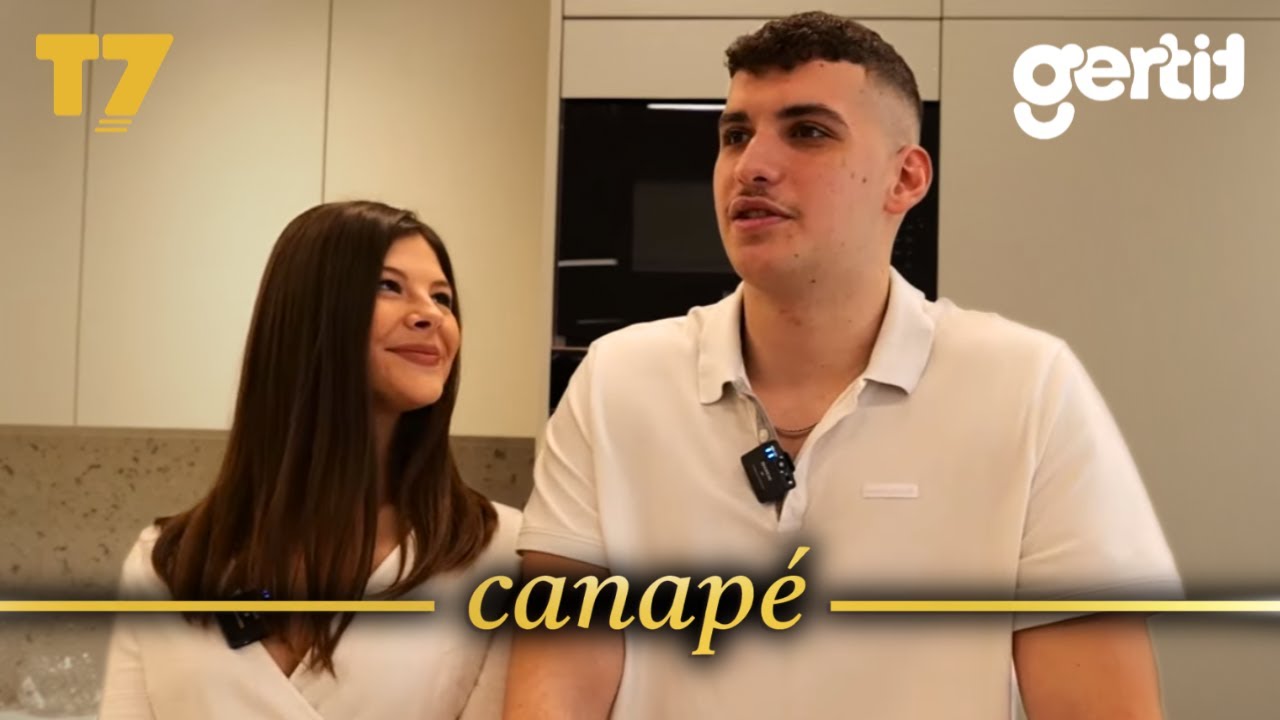 Çifti me plot dashuri që bashkëjeton, shtëpia luksoze e kushtet financiare | Canapé | T7