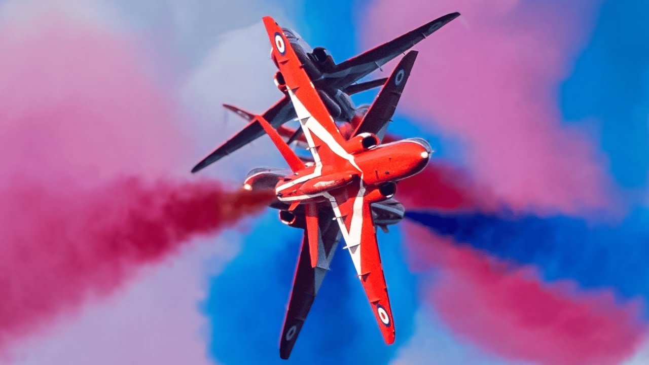 Red Arrows - RIAT 2025!