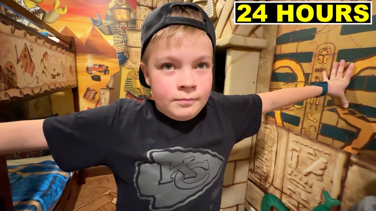 STUCK IN LEGOLAND HOTEL ROOM FOR 24 HOURS!