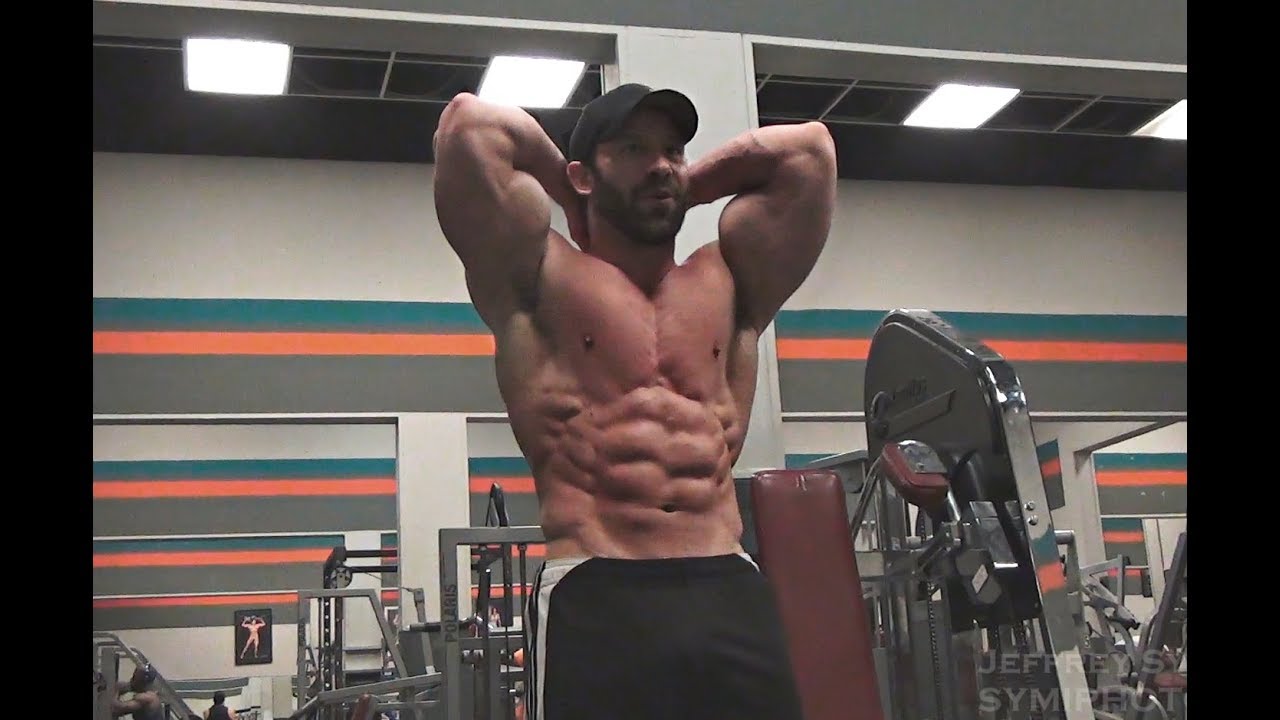 Video of Bodybuilder Fitness Model Matt Engelke Trains Chest And Back