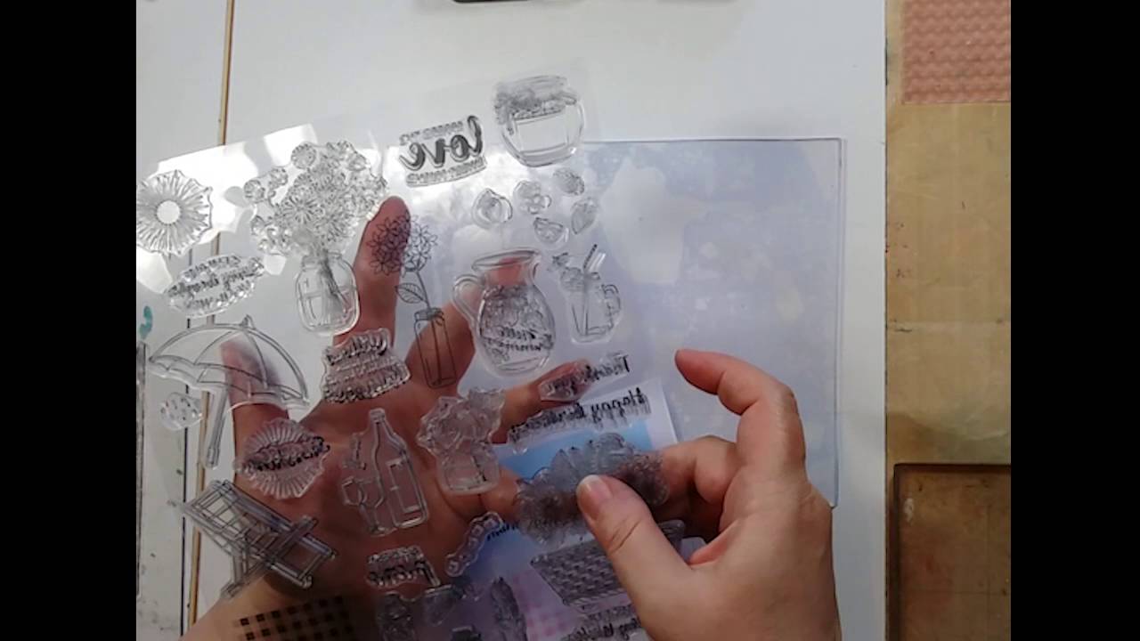 Card Making using a mixed media gel plate - Nellie Snellen by designer Erica Evans