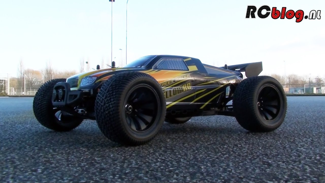 Yellow RC 1:12 Street Racer Brushless video review - deel 1 (NL)