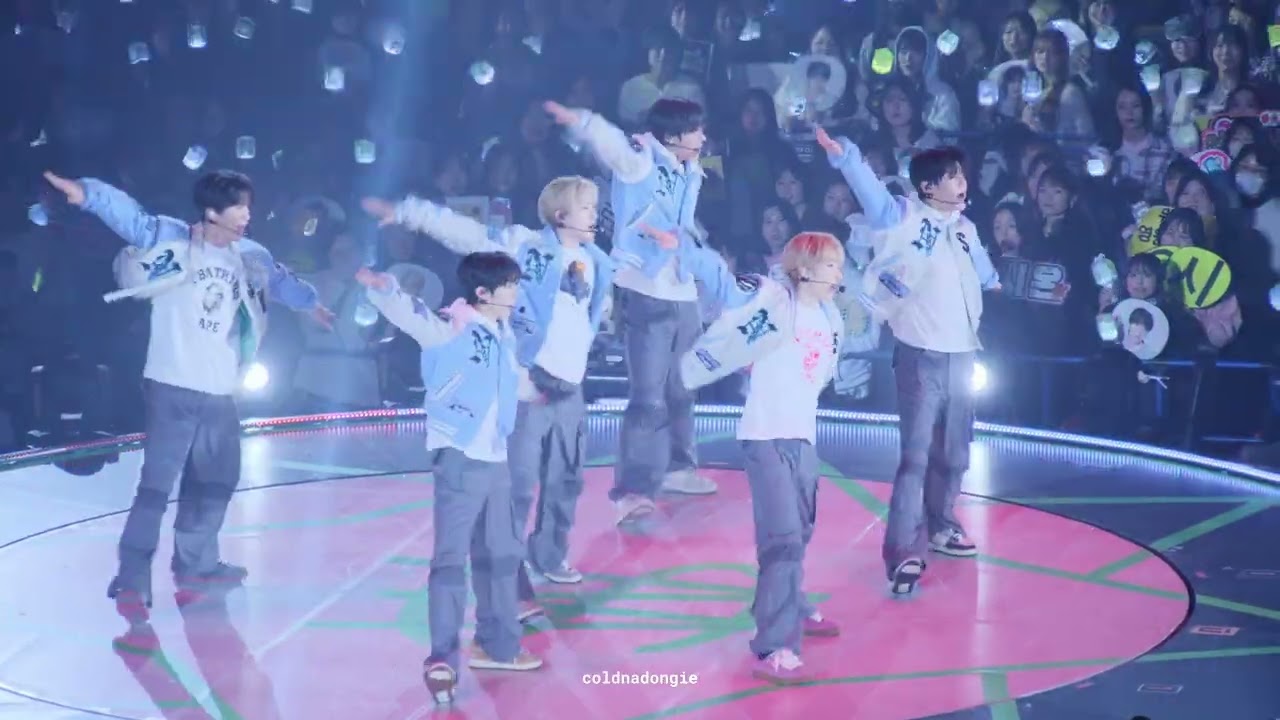 260117 NCT WISH Hands Up (jp ver.) FANCAM @ INTO THE WISH in TOKYO