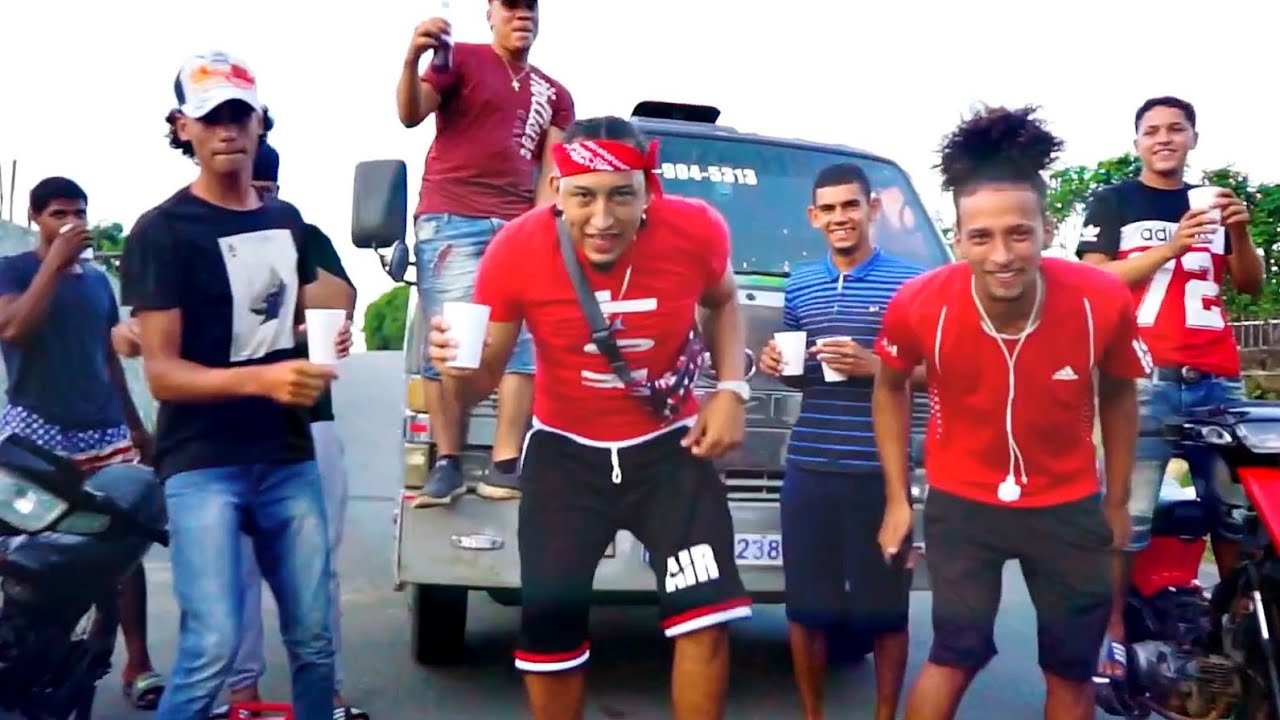 Block Varilla y Cemento (video oficial) - El Cheo 18