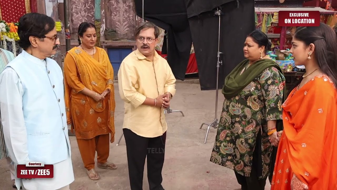 Tumm Se Tumm Tak Today Episode On Location : Raghupati creates a scene over Simran's disappearance
