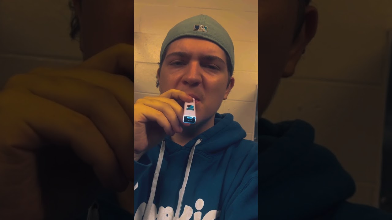 Fryd Extracts blinker in school 🏫 #blinker #fryd #T03Mobb