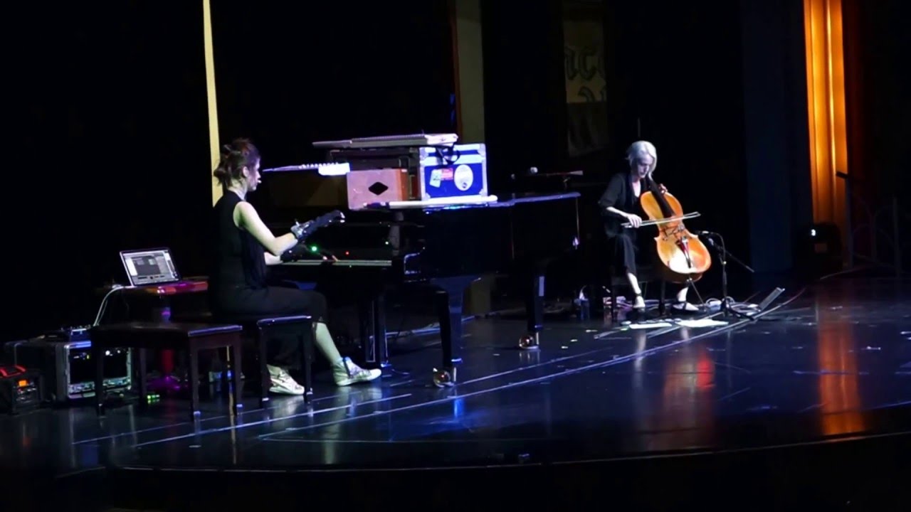 Headlock performed by Imogen Heap & Zoë Keating (2016/02/25)