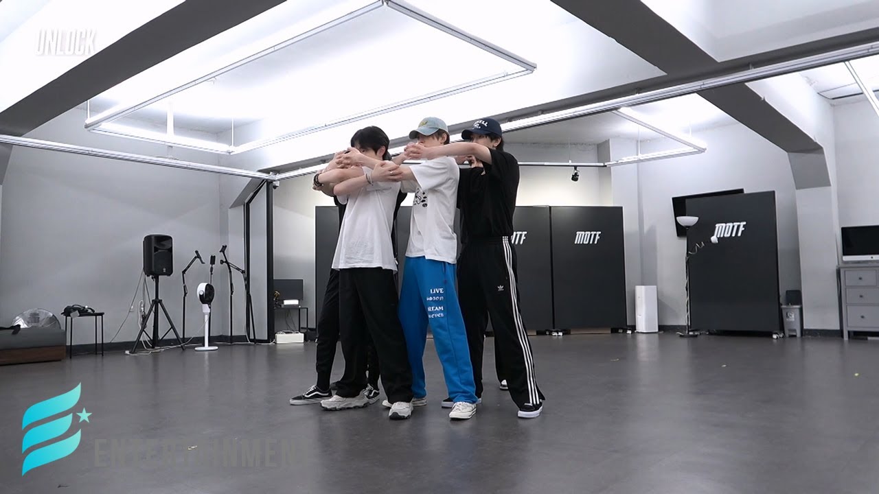 [UNLOCK] Ep.98 E'LAST(엘라스트) 'Gasoline' Dance Practice 비하인드