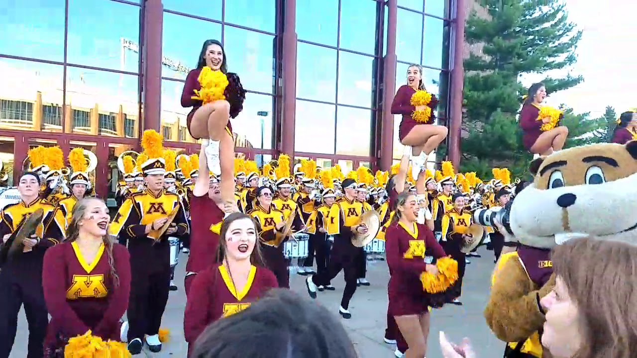 Minnesota Rouser at Football Season Opener 2019