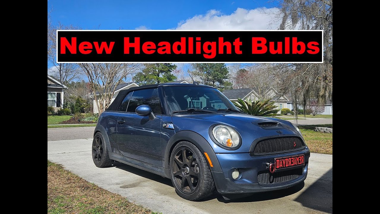Замена лампочек в фарах Mini Cooper 2010 года #mini #cooper #coopers #coopers #headlights