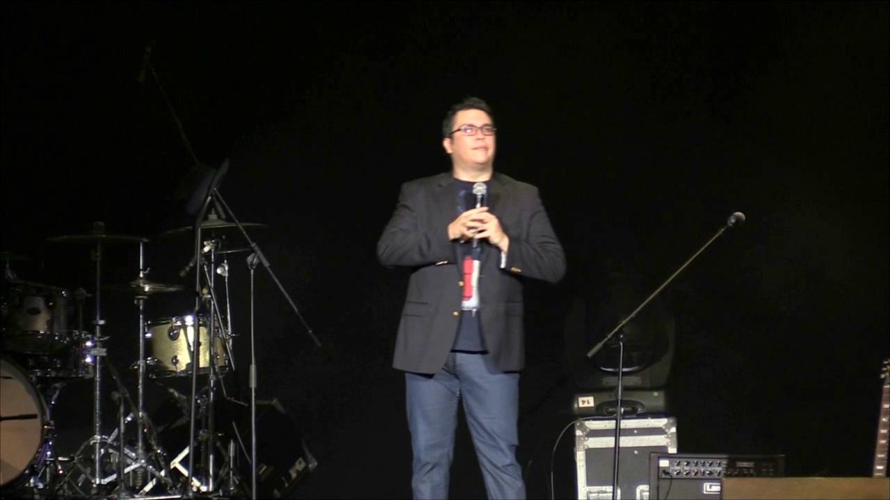 Franco Escamilla.- 