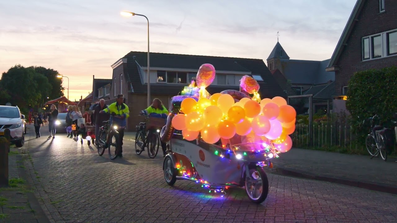 74e Lampionnenoptocht Hellevoetsluis
