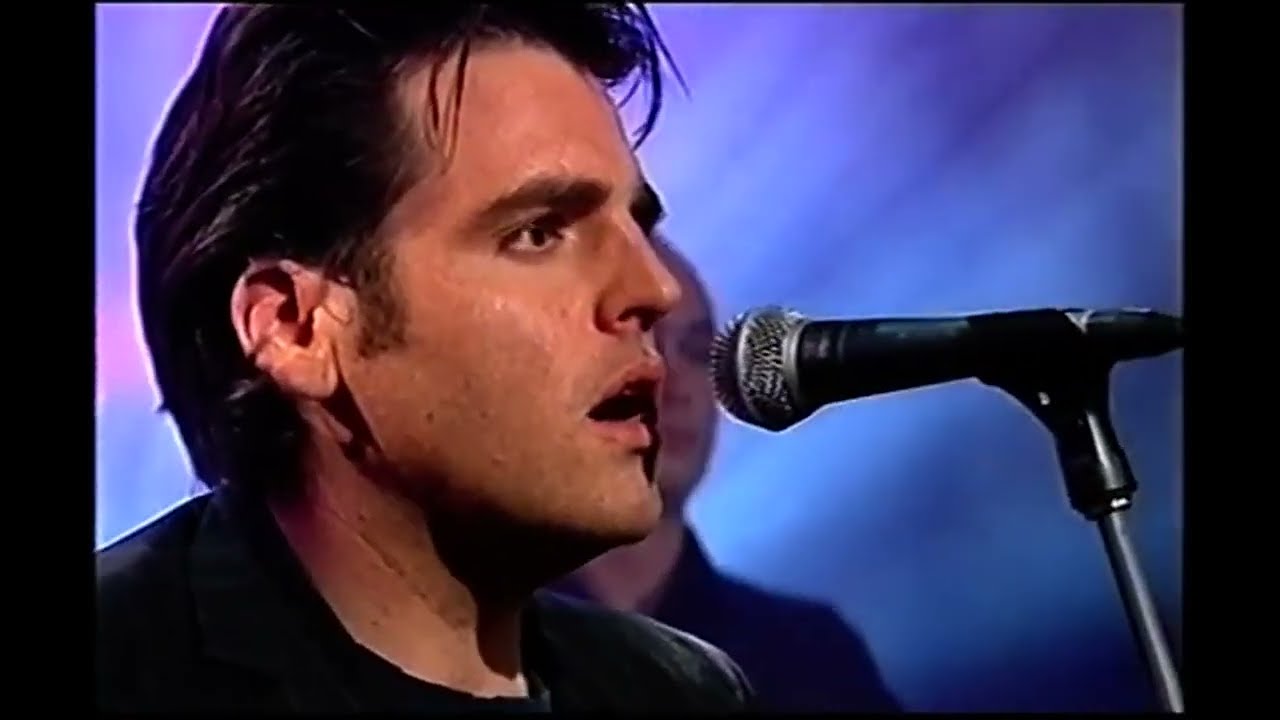 Alex Lloyd - Beautiful (Rove Live  2004)