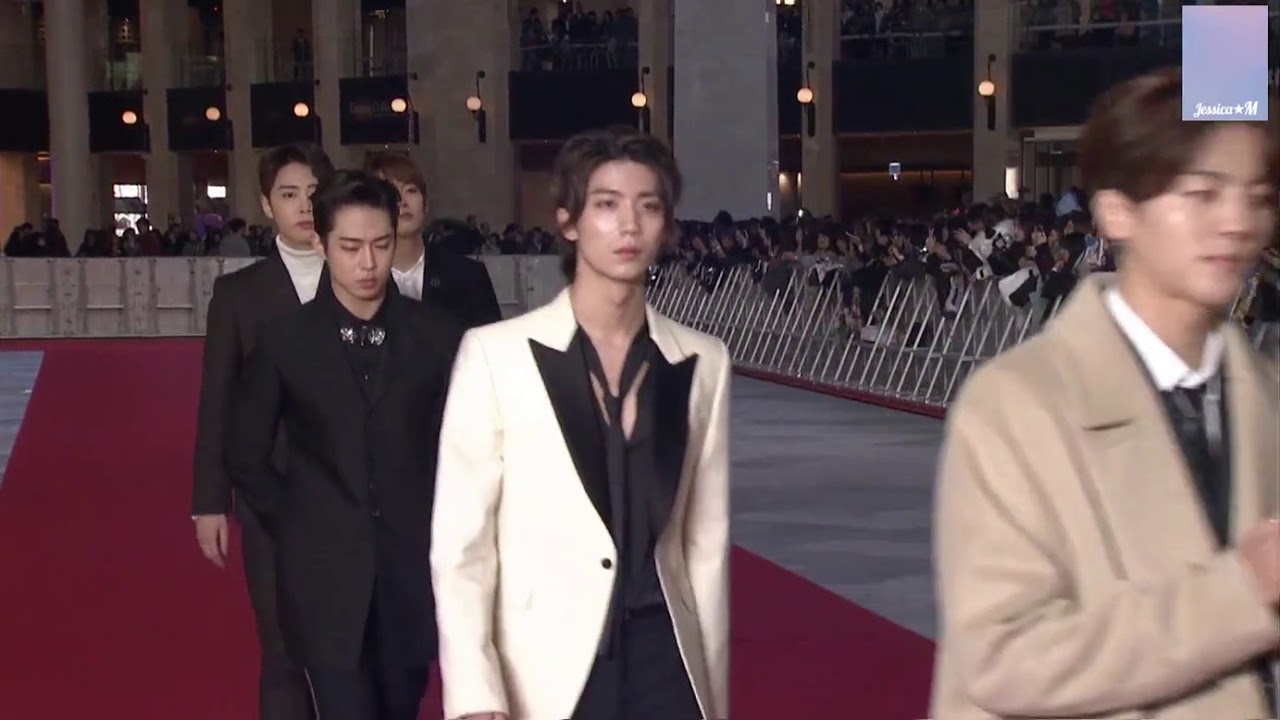 181128 [ENG SUB] 2018 AAA  SF9 Red Carpet HD cut