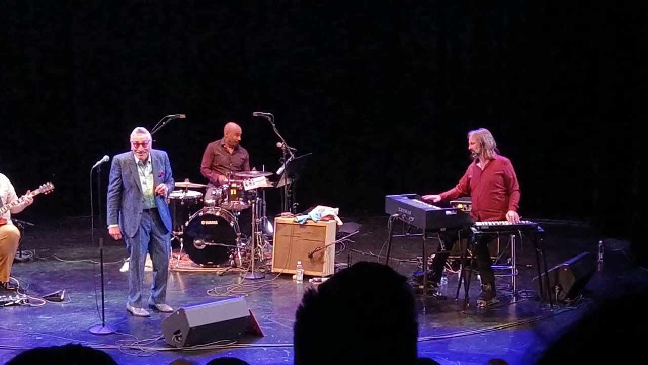 Rick Estrin & the Nightcats at Malmitalo, Hki