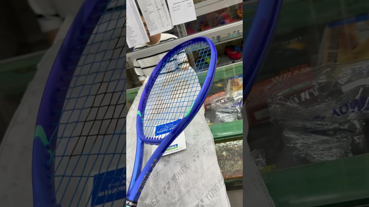 Ракетка Yonex Tennis EZONE 100SL, сделано в Японии. Спасибо.
