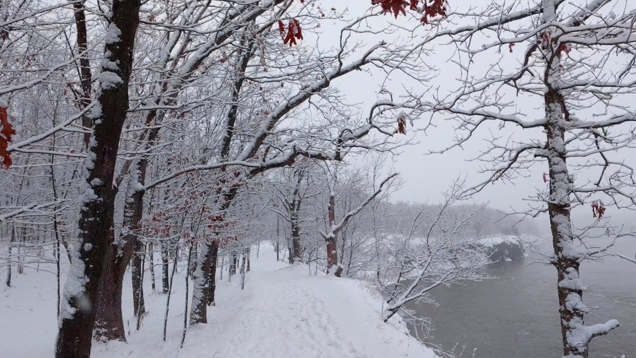 Snowing on the Mohawk River | Hike