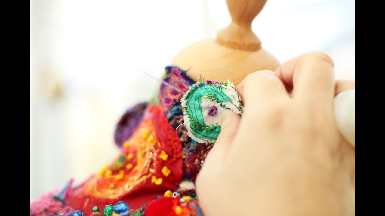 How do you wear it? Jenni Burrows - Textile Artist