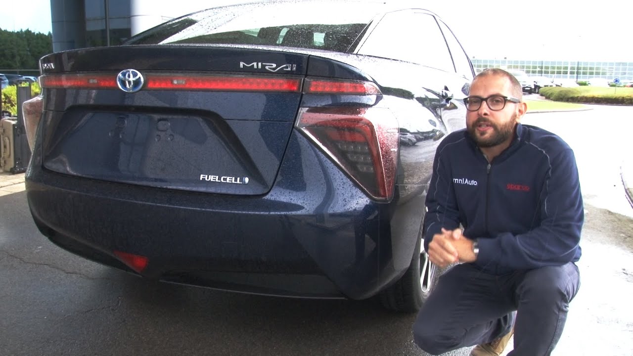 Toyota Mirai | La prova dell'auto a idrogeno che "si può" comprare