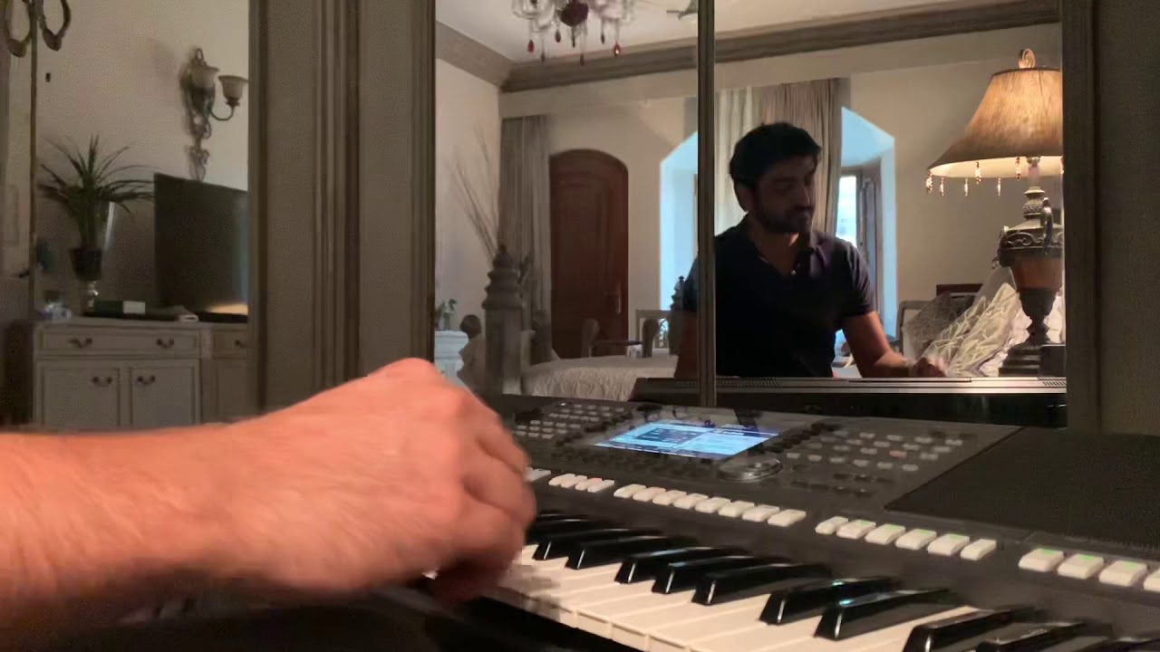 Luka Chuppi (Rang De Basanti) Keyboard Cover