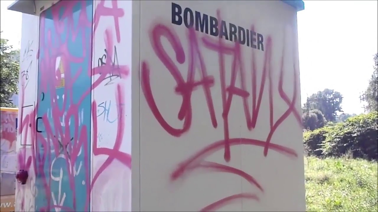 Usuwanie graffiti ze złącza kablowego AGS 5 SR