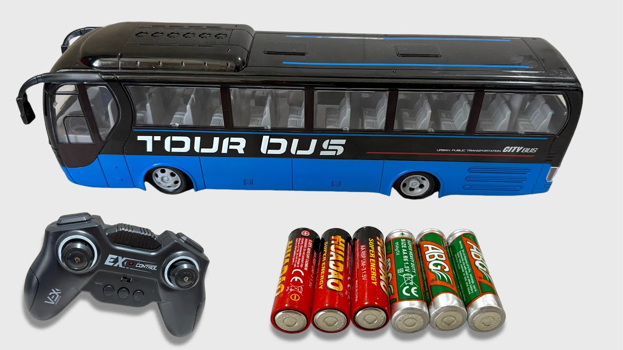 Unboxing remote control tourist bus, 1:18 scale RC police car, deformation dinosaur chariot, rc car