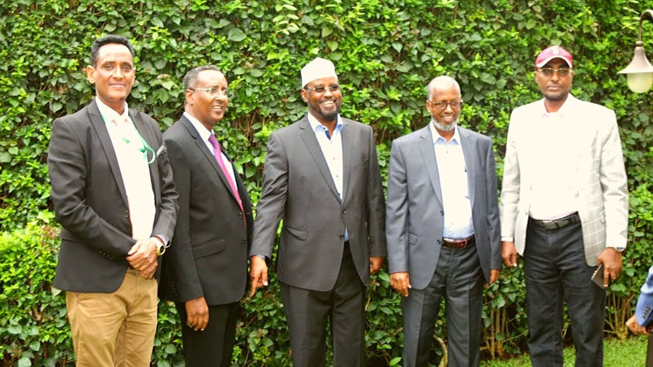 Afhayeen U Hadlay Beesha Kuumade oo si balaadhan u Taageeray Heshiiskii Madaxda Jubbaland