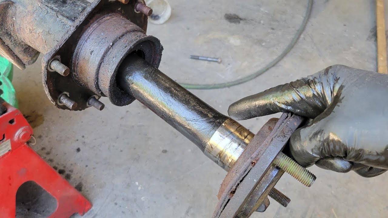 Rover Cruiser Axle Swap!  FJ40 Axles in a Land Rover / Santana 