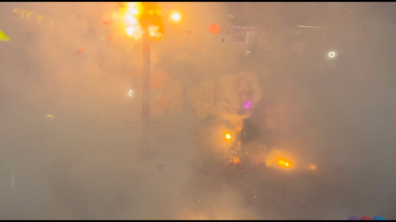 New York Choy Lay Fut Lion Dance Explosive Firecracker Finale with High Pole 🦁🦁🦁🦁🦁🦁🧨🧨🧨🧨🧨🧨💥💥💥💥💥💨💨💨💨💨🐍