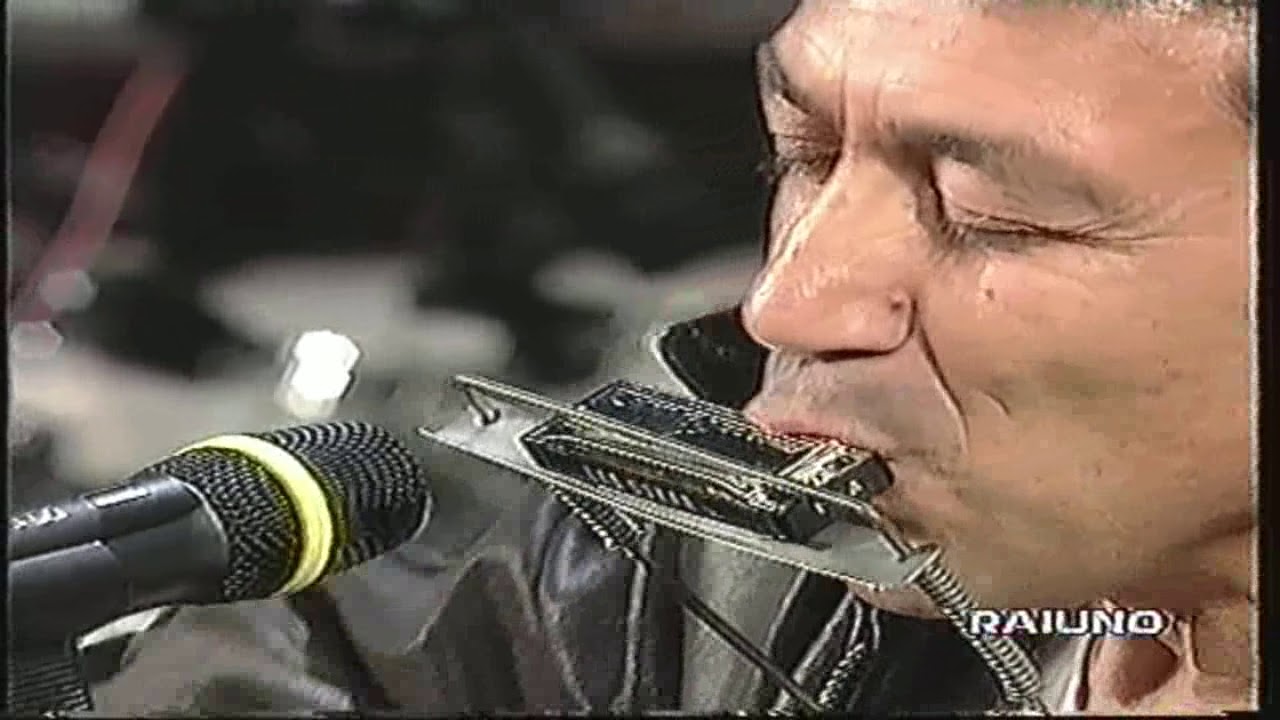 Edoardo Bennato - Sanremo giovani - 17 novembre 1994.