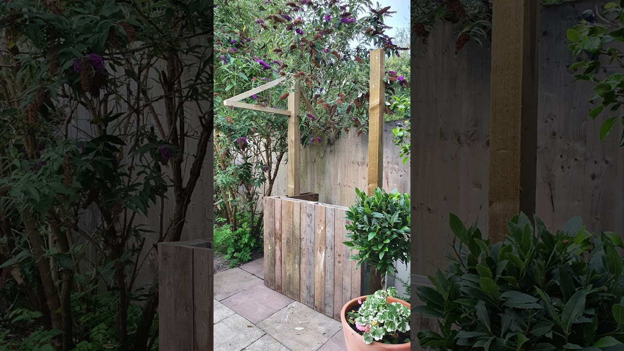garden bar 🍸 made from pallet wood