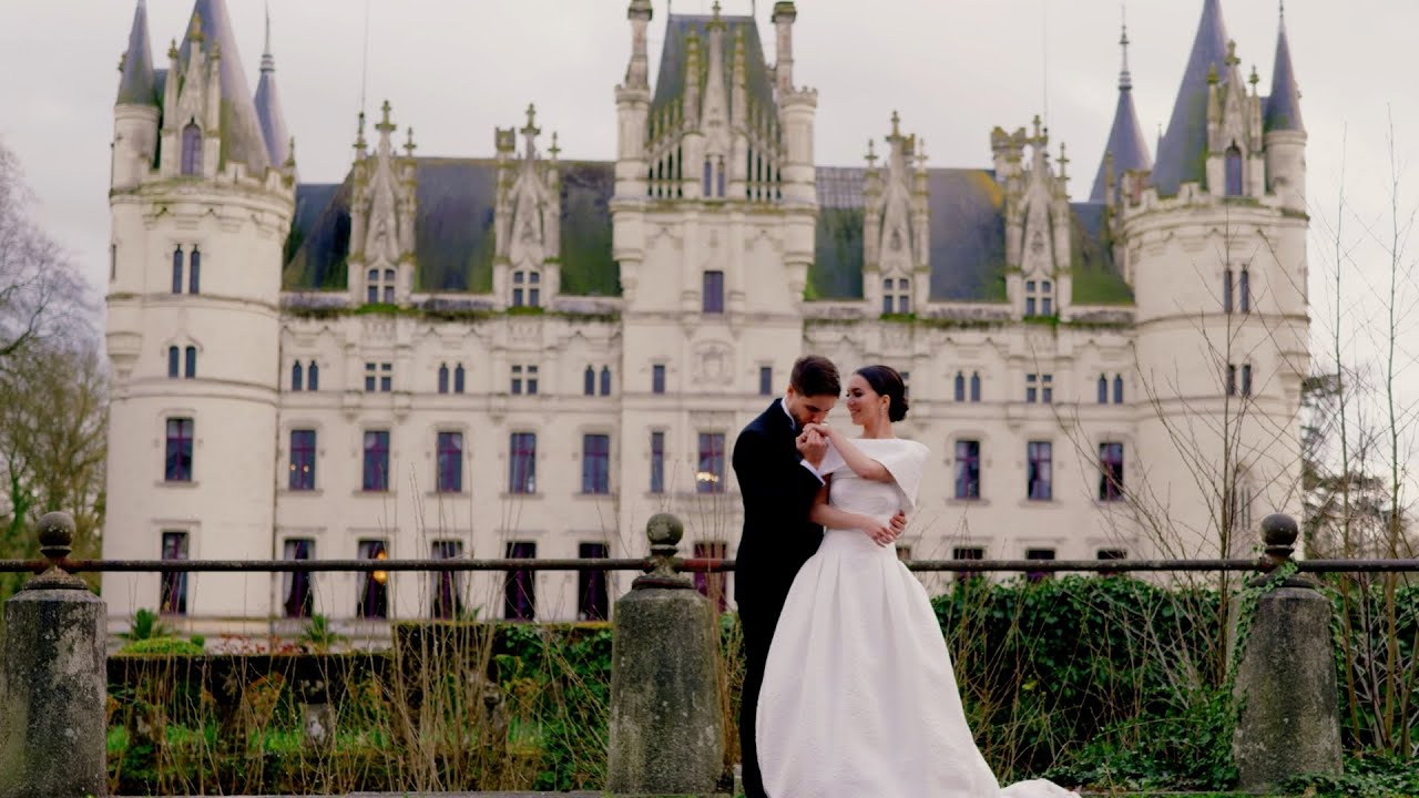 A Château de Challain Wedding |  Lisette & Mathew, France