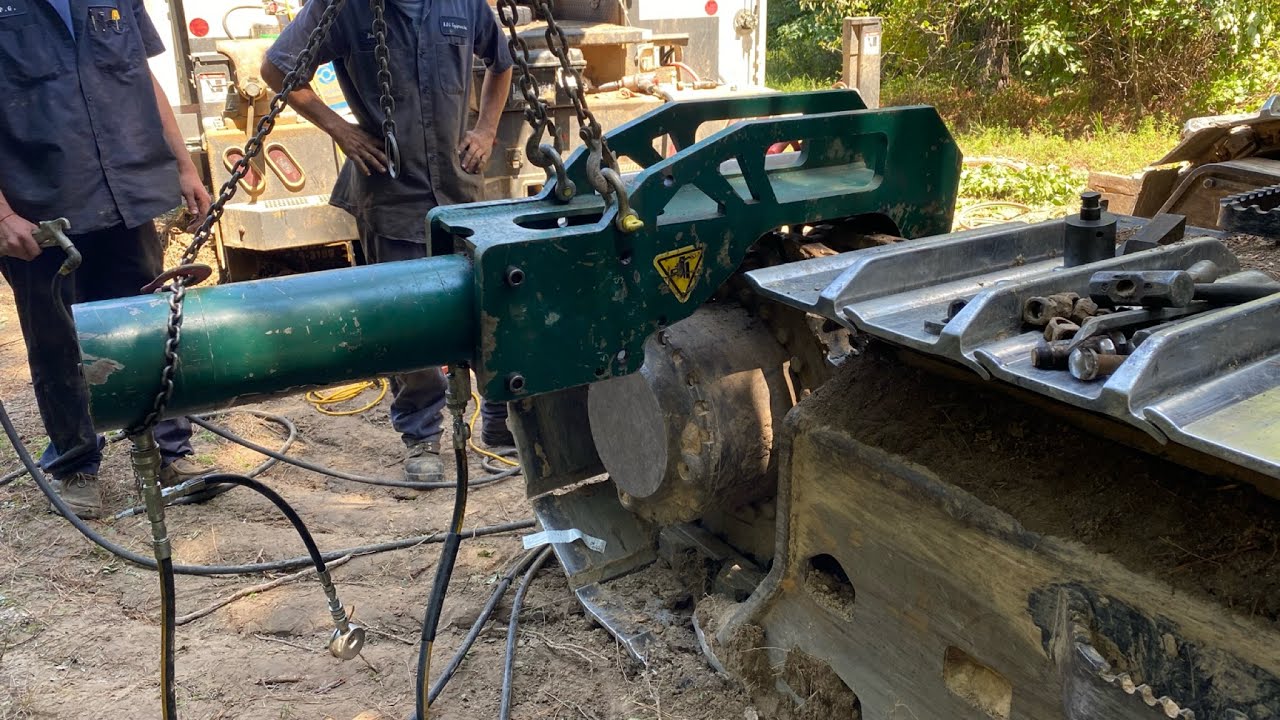 Breaking the tracks | massive tools involved!