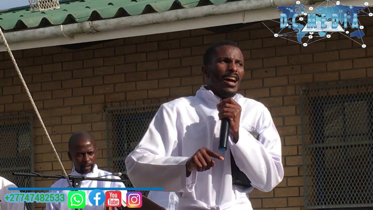The African Apostolic Church {Western Cape Prov. S.A}~Tinzwei baba (Chorus)