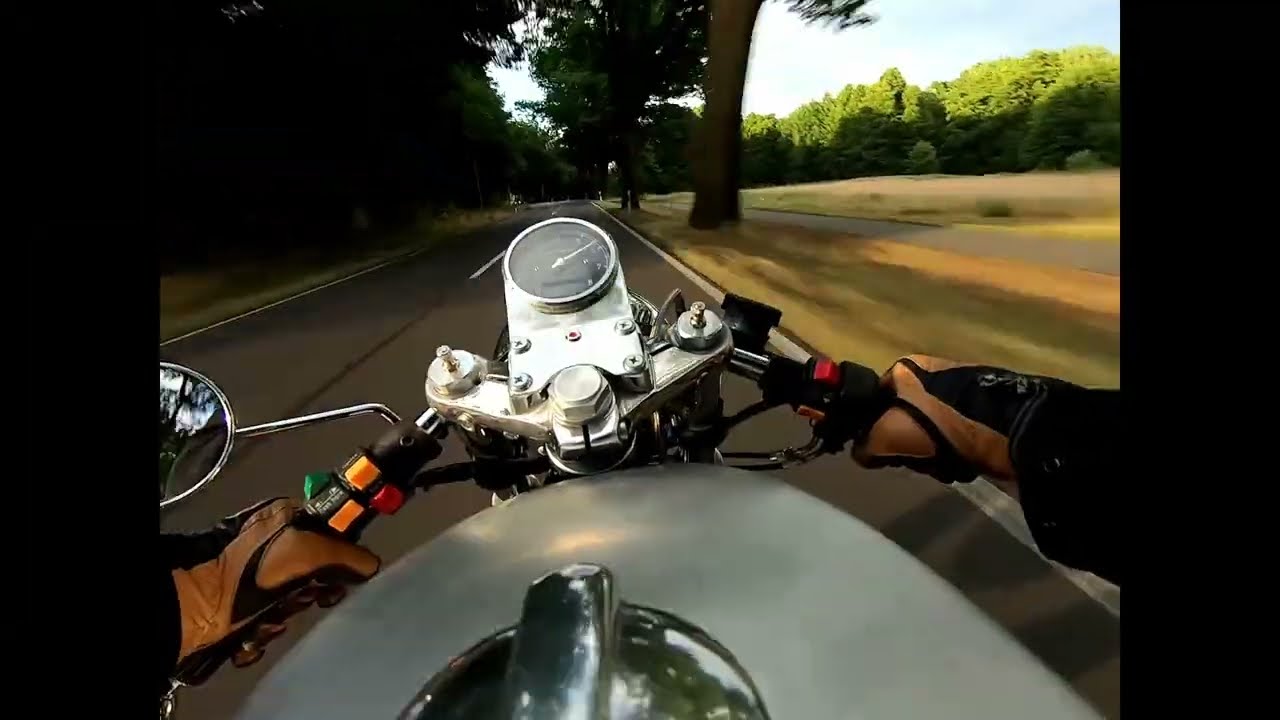 Moto Guzzi Le Mans Sound (Raw Onboard)