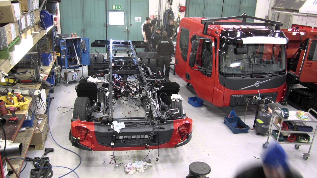 Building a TL6 tracked vehicle