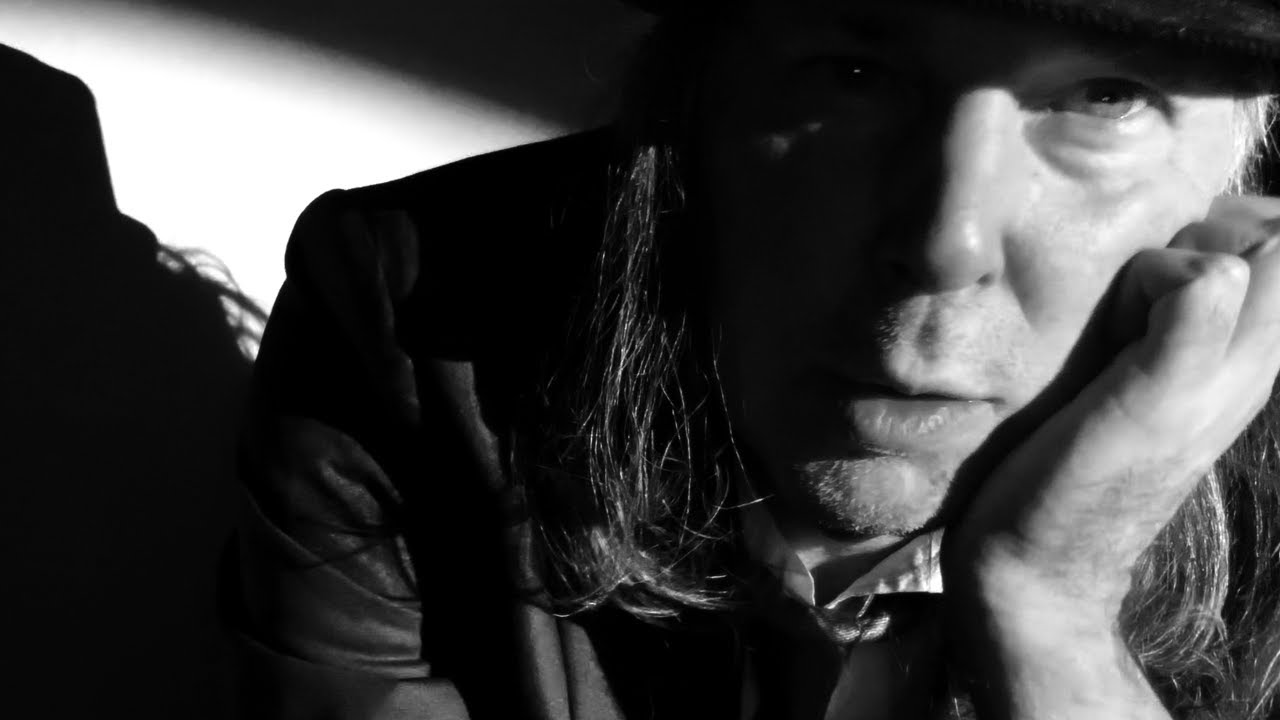 NUDNIK – Love Is Eternal (Official Music Video)