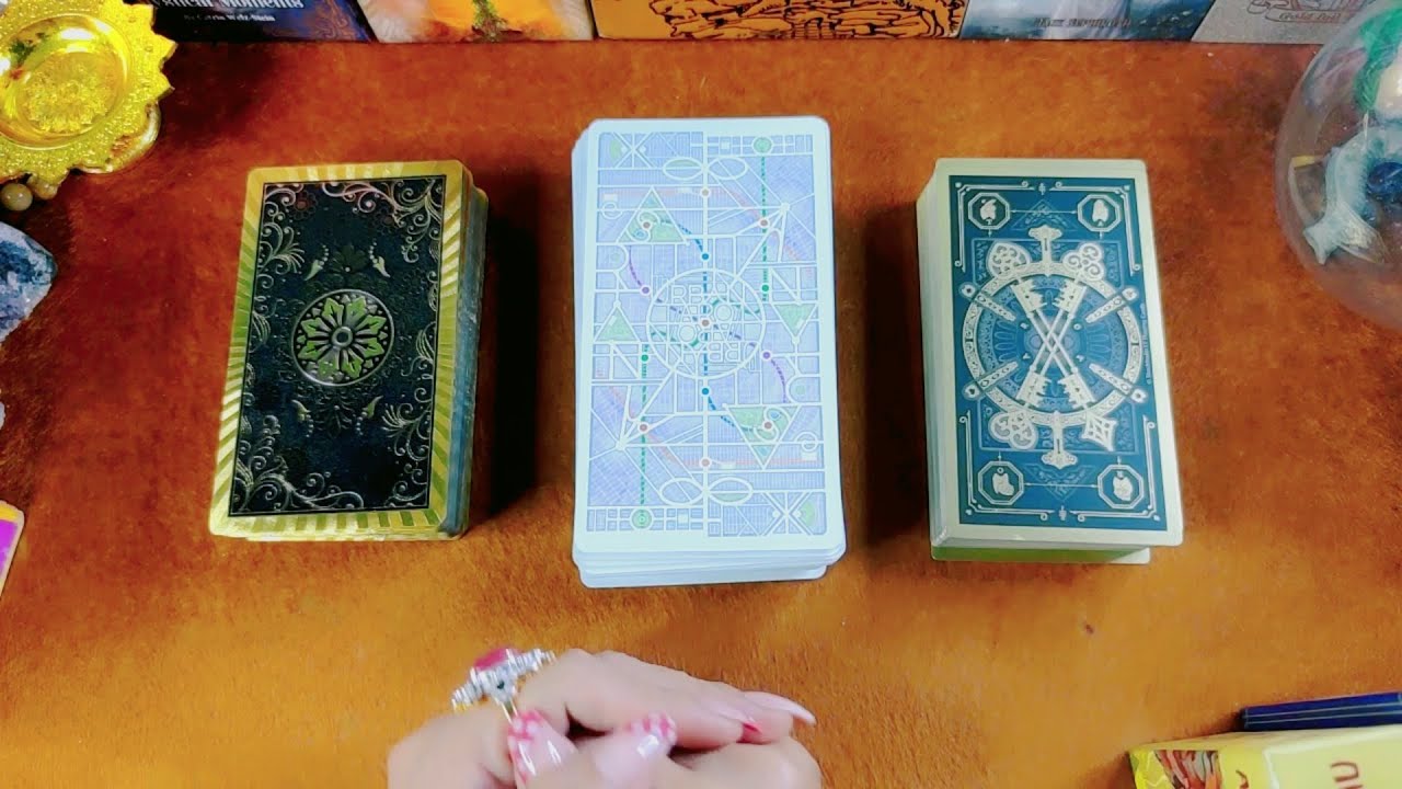 เช็ค ความรู้สึกเขา👉ความรู้สึกคุณ👉แนวโน้มความสัมพันธ์👼Pick a Card🥰