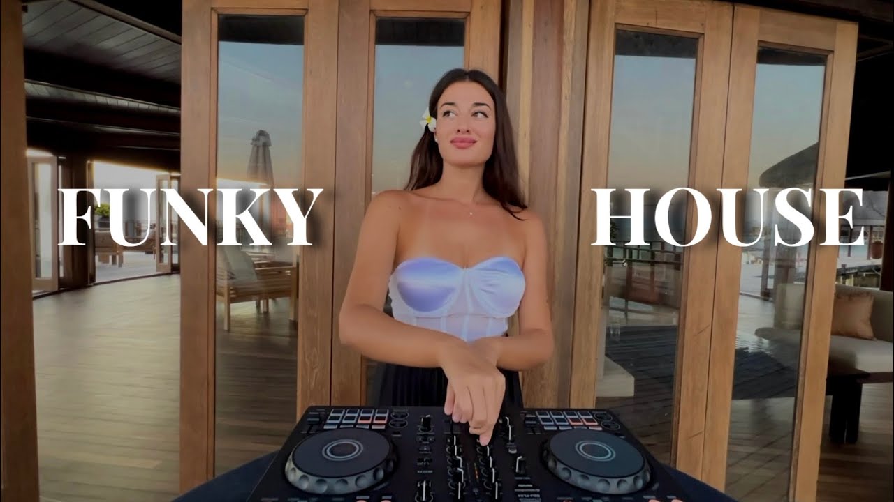 Funky Disco House Dj Live Set  ( Feel Good & Groovy Vibes) | Maldives Sunset | Overwater Bar