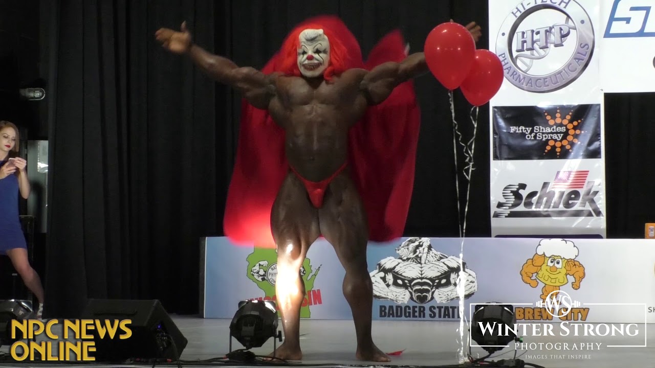 2018 NPC Brew City Guest Poser IFBB Bodybuilder Akim Williams