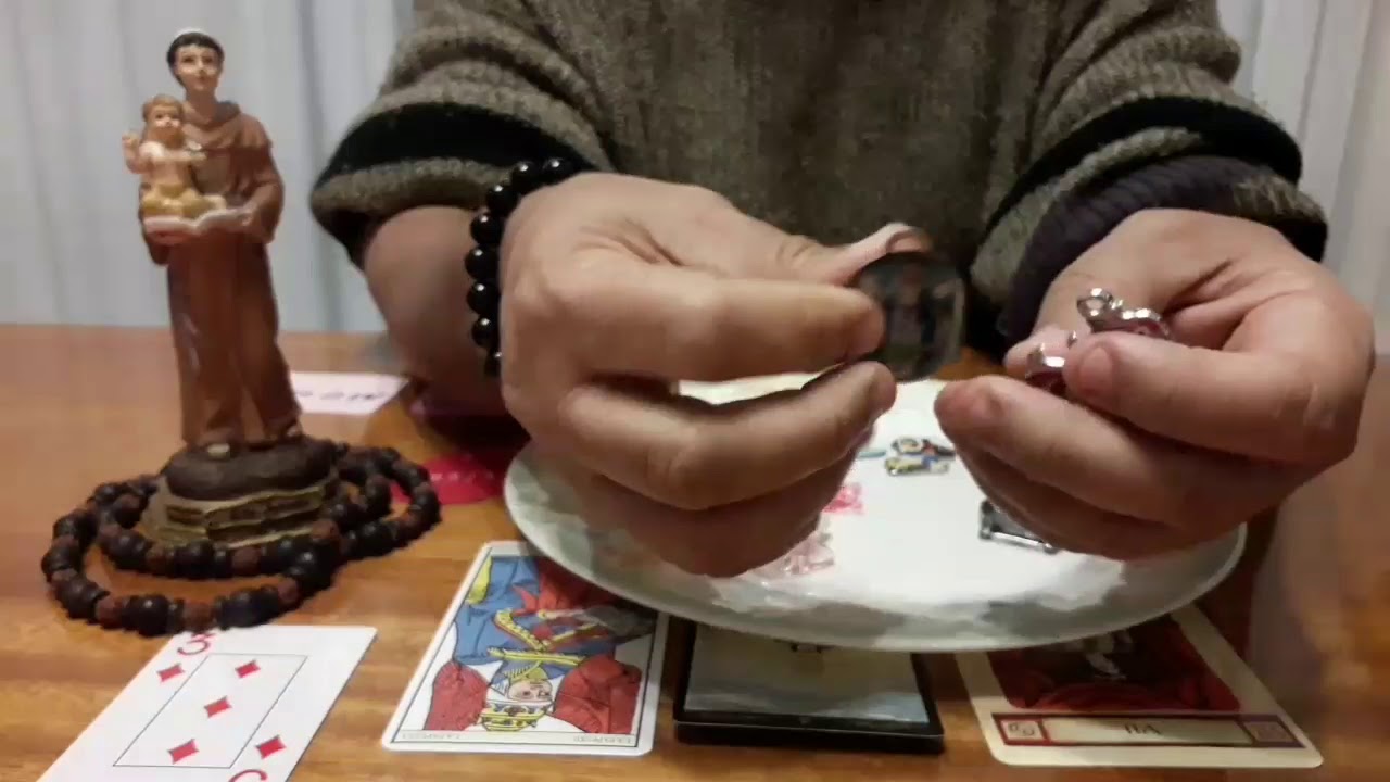 Tarot Interativo:  Ele/a voltará para minha vida ?  AMULETOS e Mensagens Diretas.