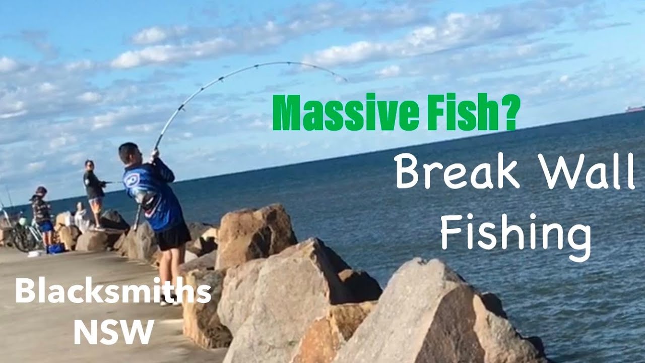 Blacksmiths Breakwall Fishing - (Hooked Something Massive!)