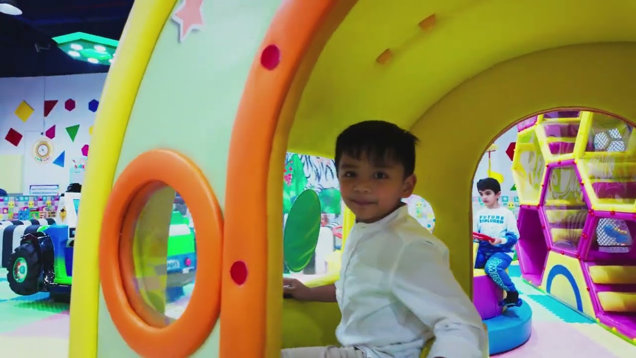 🎉 Fun Playtime at Stay and Play Dubai! | Gabby Gab TV Sibling Adventure 🛝🎈