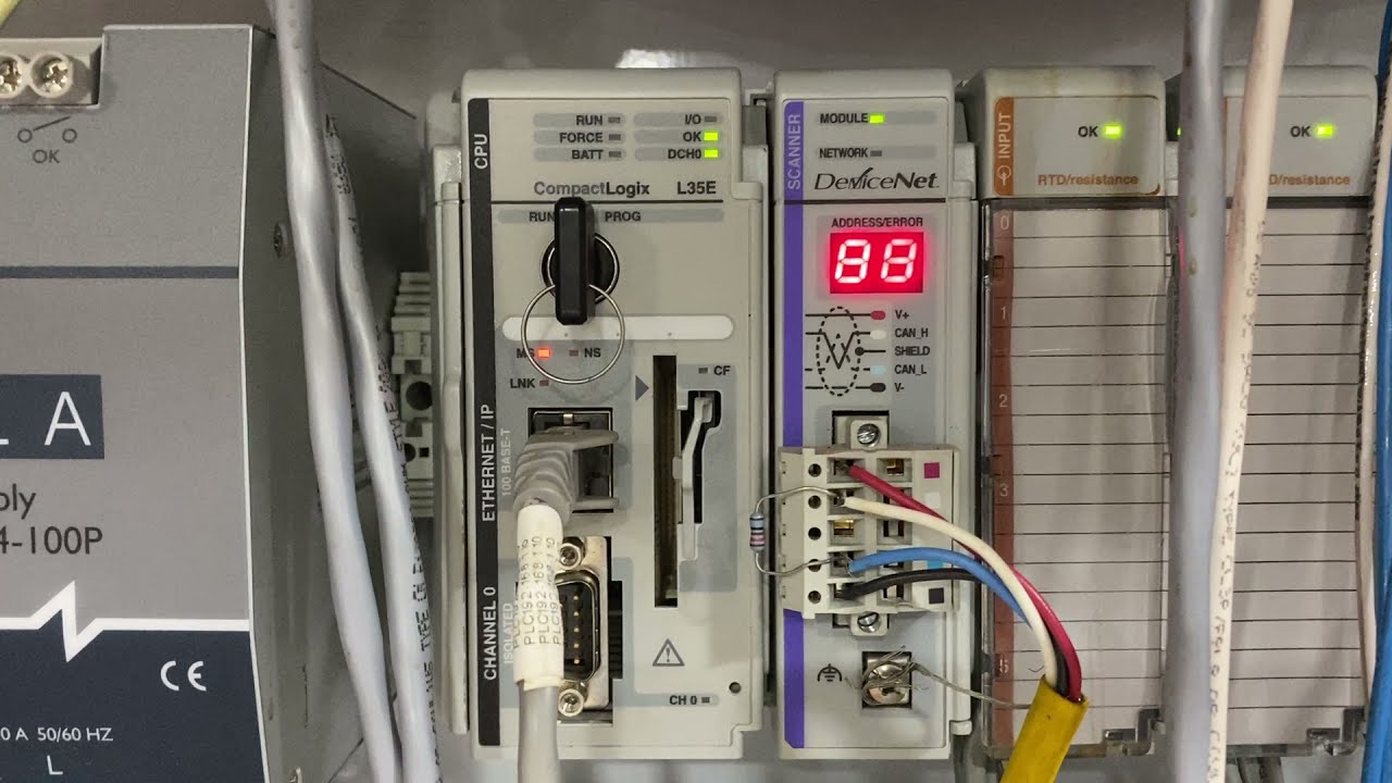 How to install or replace Allen-Bradley CompactLogix&trade; 1769-PA4 power supply